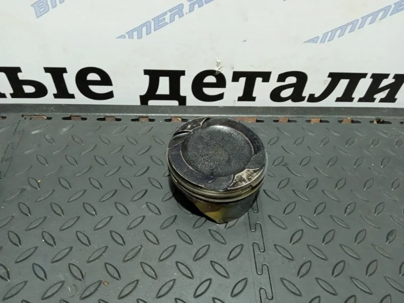 Поршень Bmw 11257613626 N63