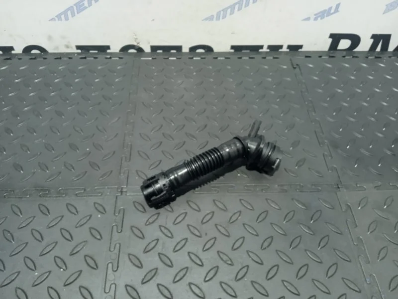 Трубка вентиляции Bmw 11127584128 N55