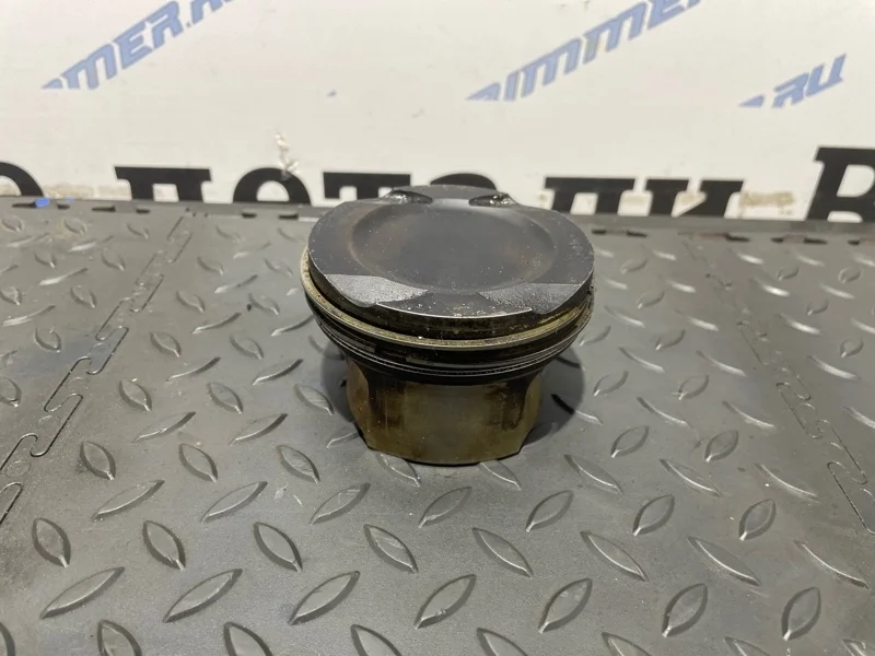Поршень Bmw 7 11257613626 F01 N63B44A