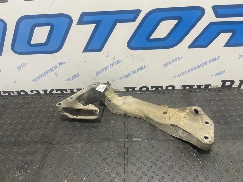 Опора КПП Bmw 22116769281 Е84 N55B30A