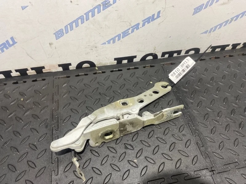 Петля капота Bmw 330Ci 41617028577 E46 M54, левая