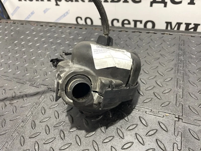 Клапан вентиляции картерных газов Bmw 11617531423 E90 N52B30