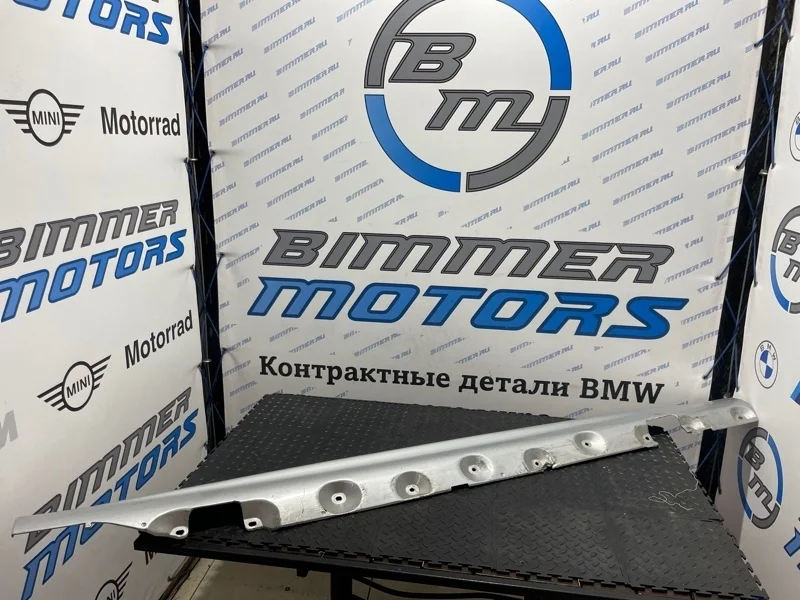 Накладка порога Bmw 330Ci 51718226122 Е46 М54, правая