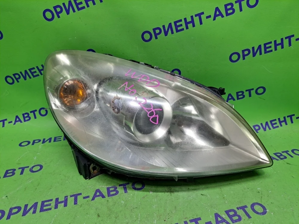 Фара Mercedes-Benz B-Class 2006 A1698202661 T245/W245 M266 E17, передняя правая