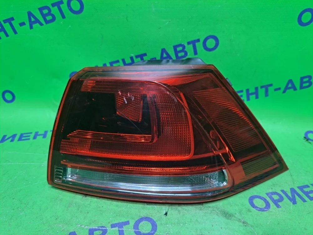 Стоп-сигнал Volkswagen Golf 2014 5G0945096P 5G1 CPTA, задний правый