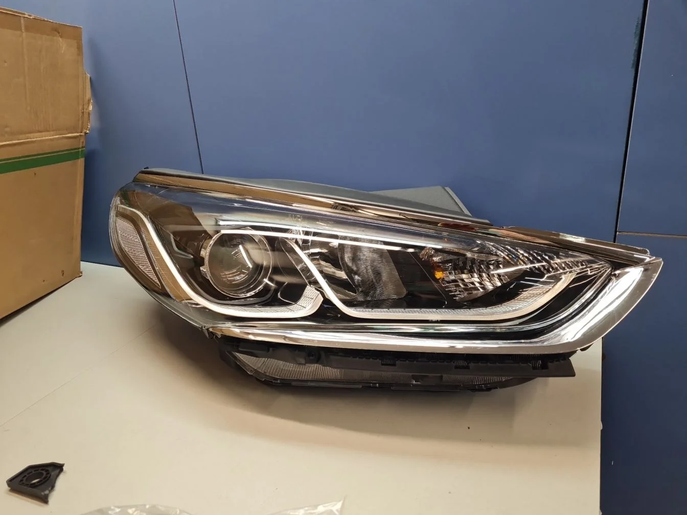 Фара правая для Hyundai Sonata LF 2015-2019