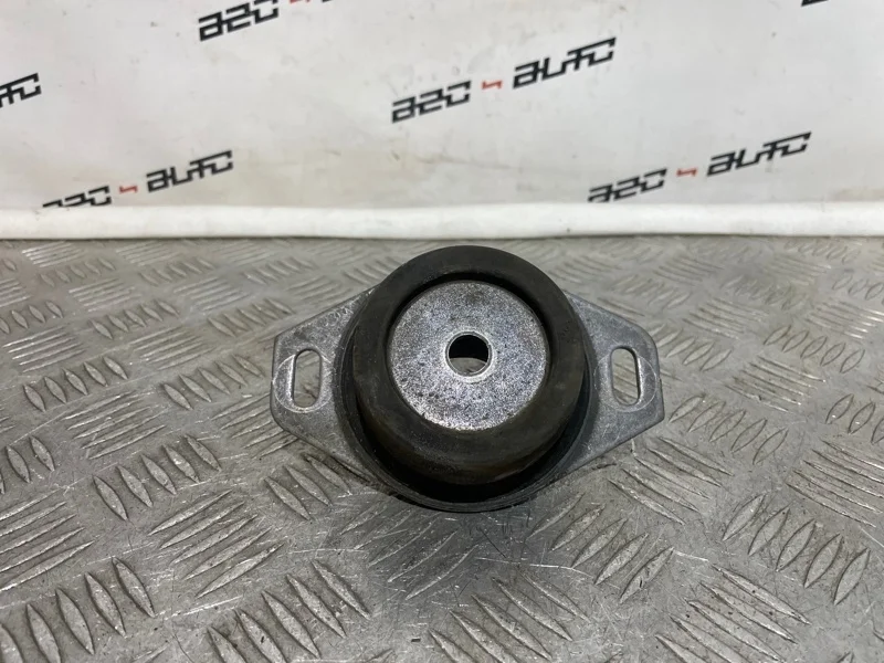 Опора АКПП Citroen C4 2013 184468 B7 1.6