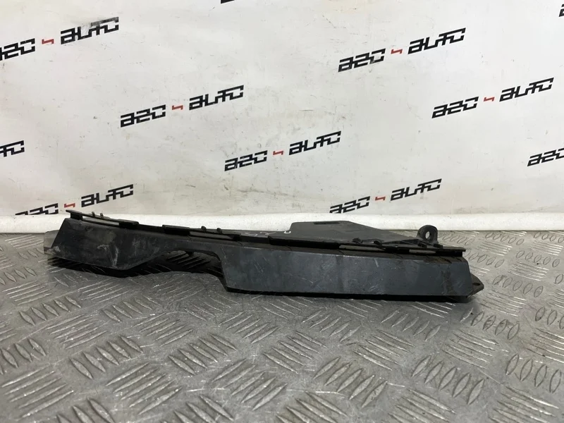 Крепление фары Volvo Xc70 2011 30796388 2, правое