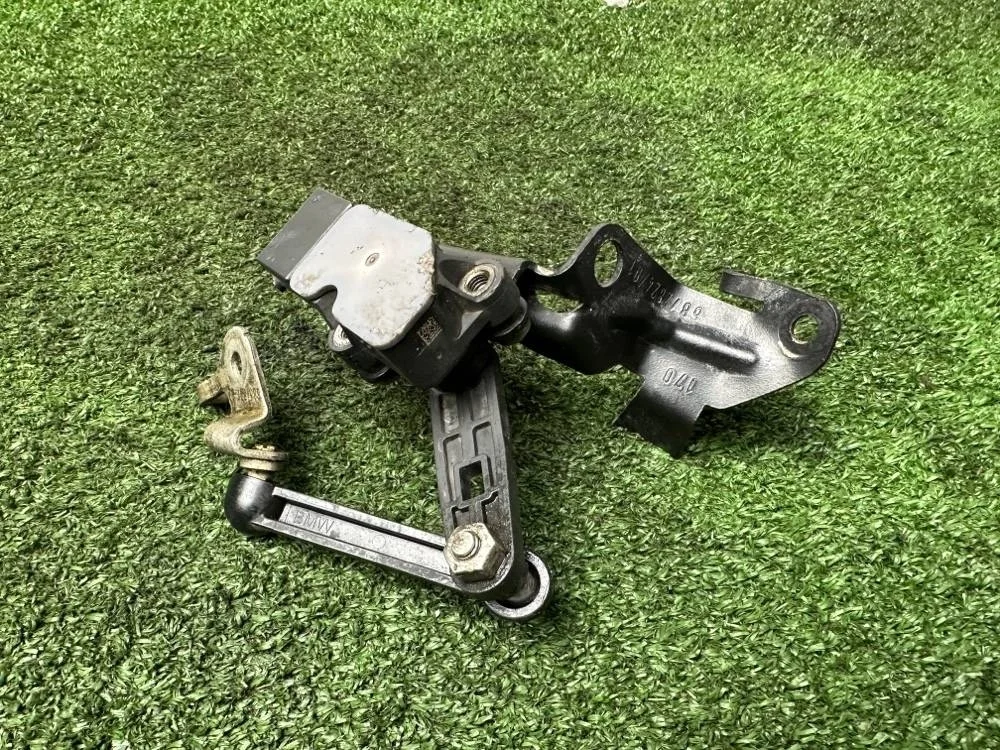 Датчик дорожного просвета BMW X1 F48