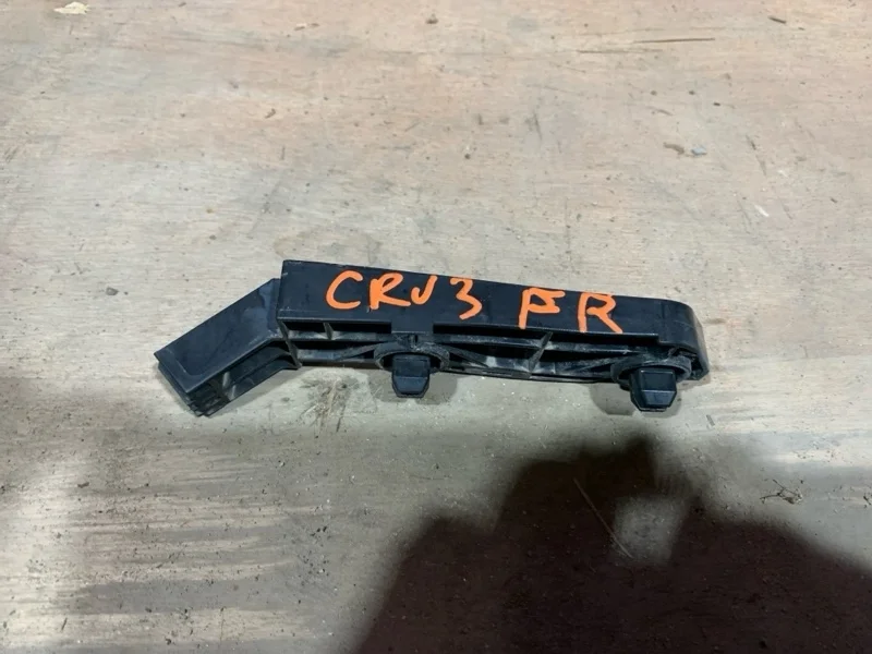 Кронштейн крыла Honda CR-V 3 2007-2012