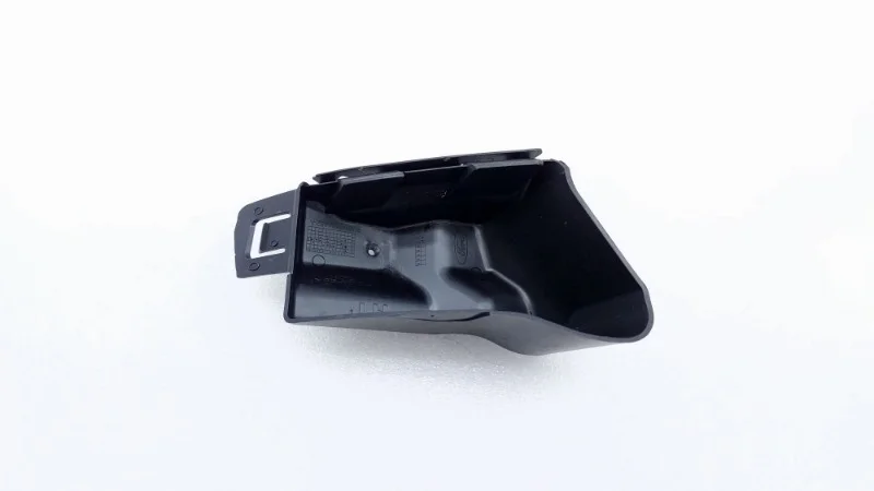 Кронштейн бампера Ford Focus 2012 CB8
