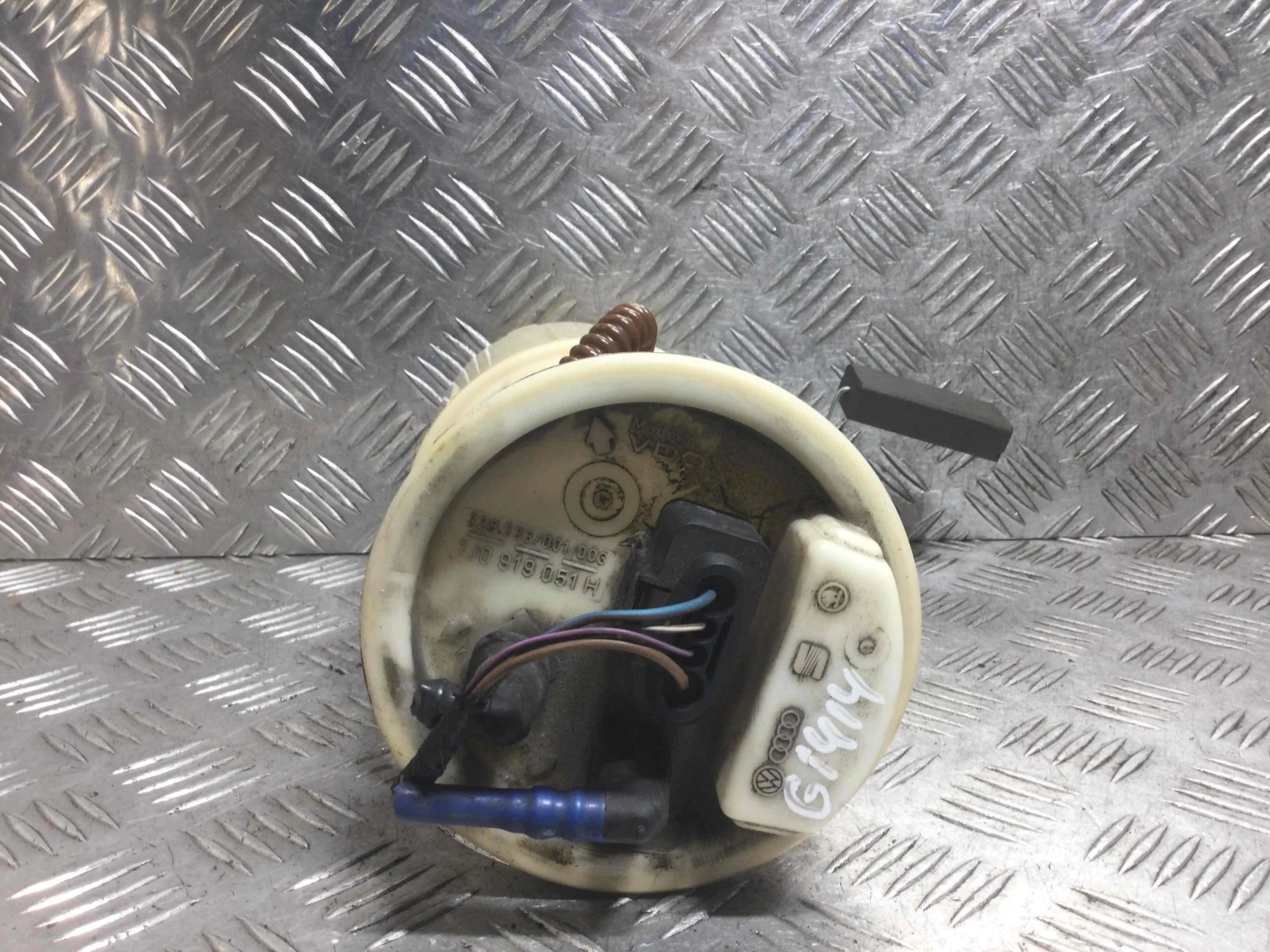 Насос топливный Volkswagen Golf 4 поколение (1997-2004) бензин 1.4 i Механика Х/б