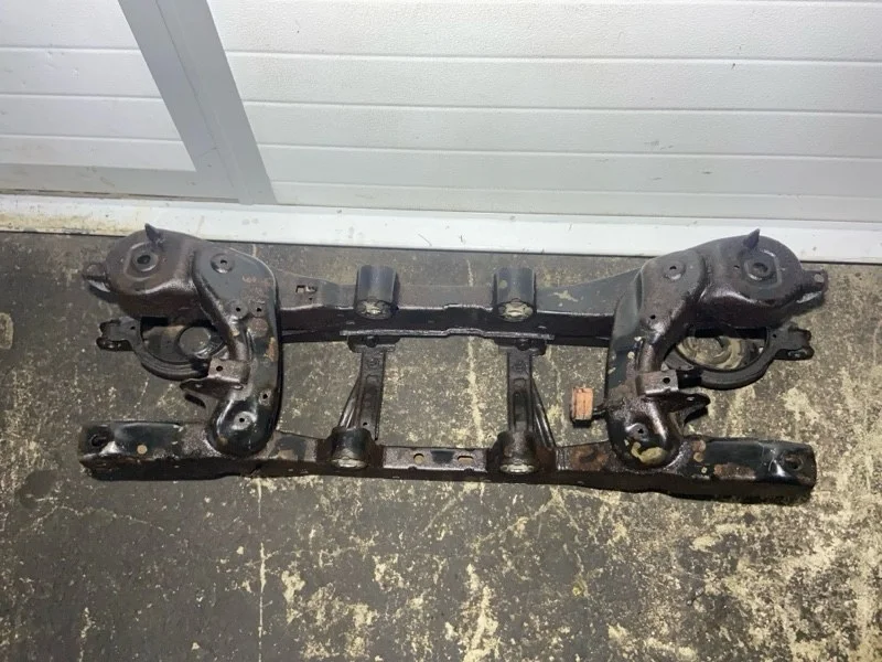 Подрамник задний Ford Kuga 2 (12-16) SUV 2.0L