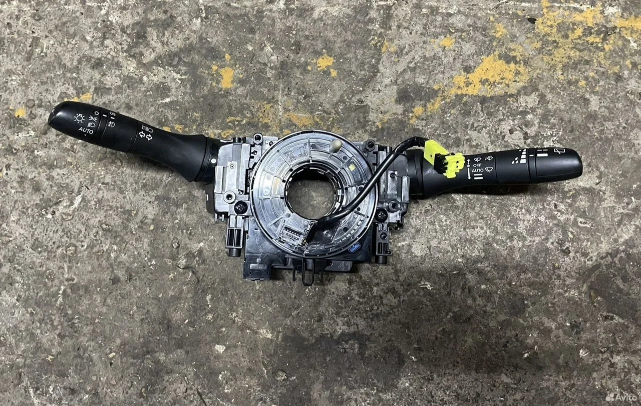 Переключатель шлейф подрулевой nissan qashqai j11