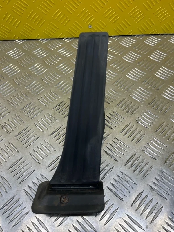 Педаль газа BMW X5 E70 (2006—2013)
