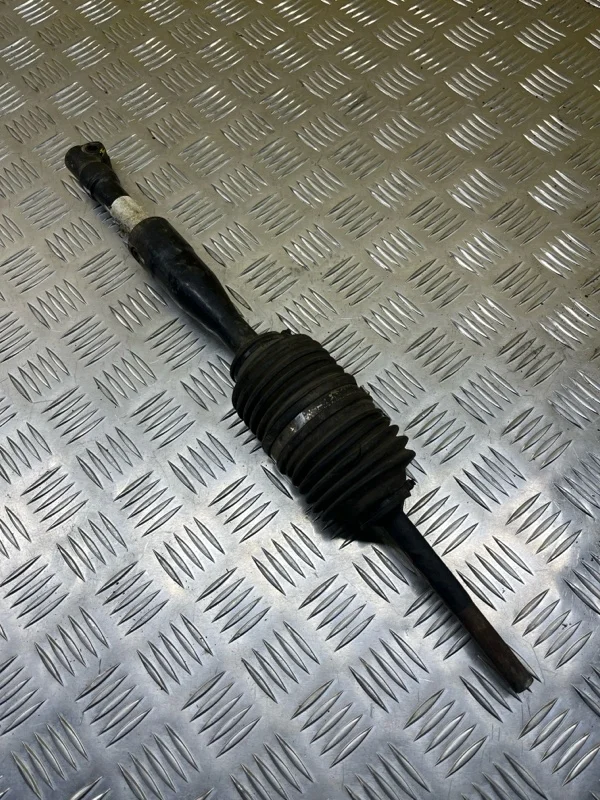 Рулевой карданчик Nissan Navara (D40) 2004-2015 2012 Пикап