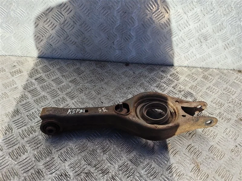 Рычаг задний поперечный Kia Sportage Iii Sl (2010-2016) 2013 552202Y000 2.0 I G4KD, правый