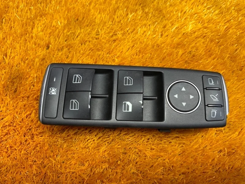 Блок управления стеклоподъемниками Mercedes-Benz CLA-Class 2014 C117
