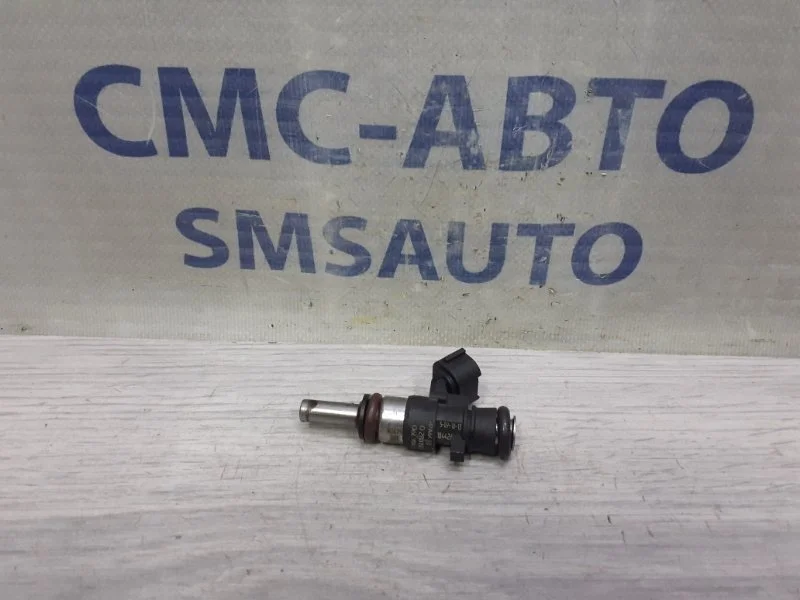 Форсунка топливная Audi Q5 06L906031A 8R 2.0T CNC