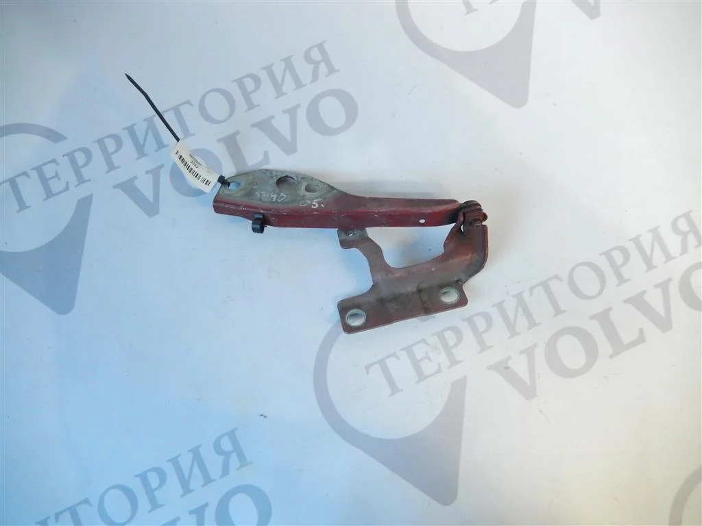 Петля капота левая