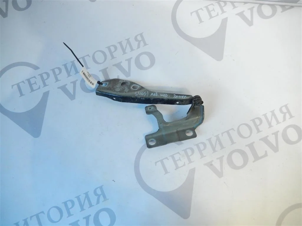 Петля капота левая