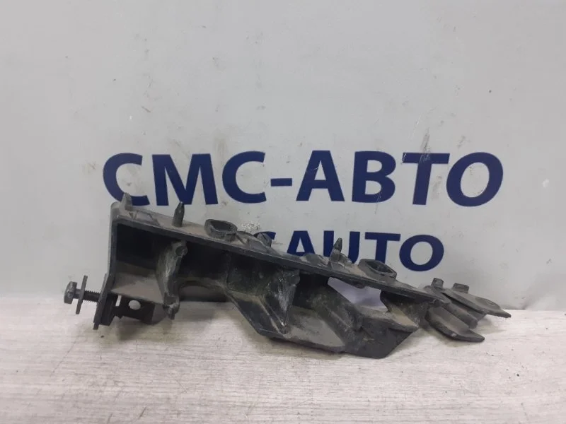 Кронштейн бампера Audi A6 2015 4G0807283 C7 2.0T CYP, передний левый