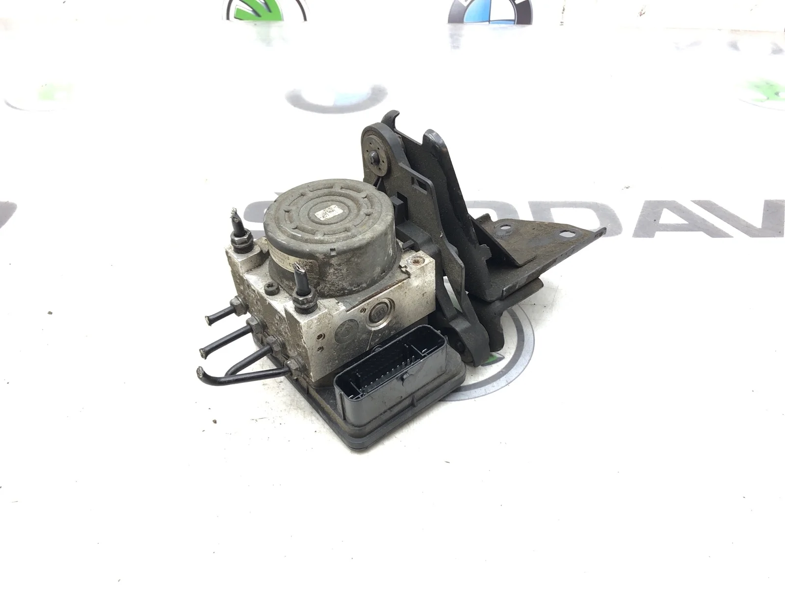 Блок ABS Skoda Octavia 2015 5Q0907379K A7 (5E) 1.6 TDI CLH