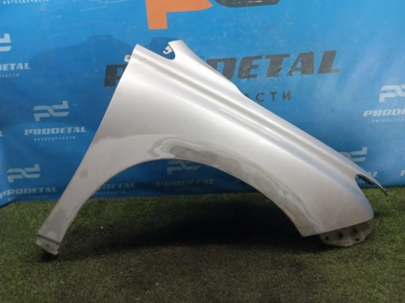 Крыло переднее правое Lexus Rx350 2008-2015