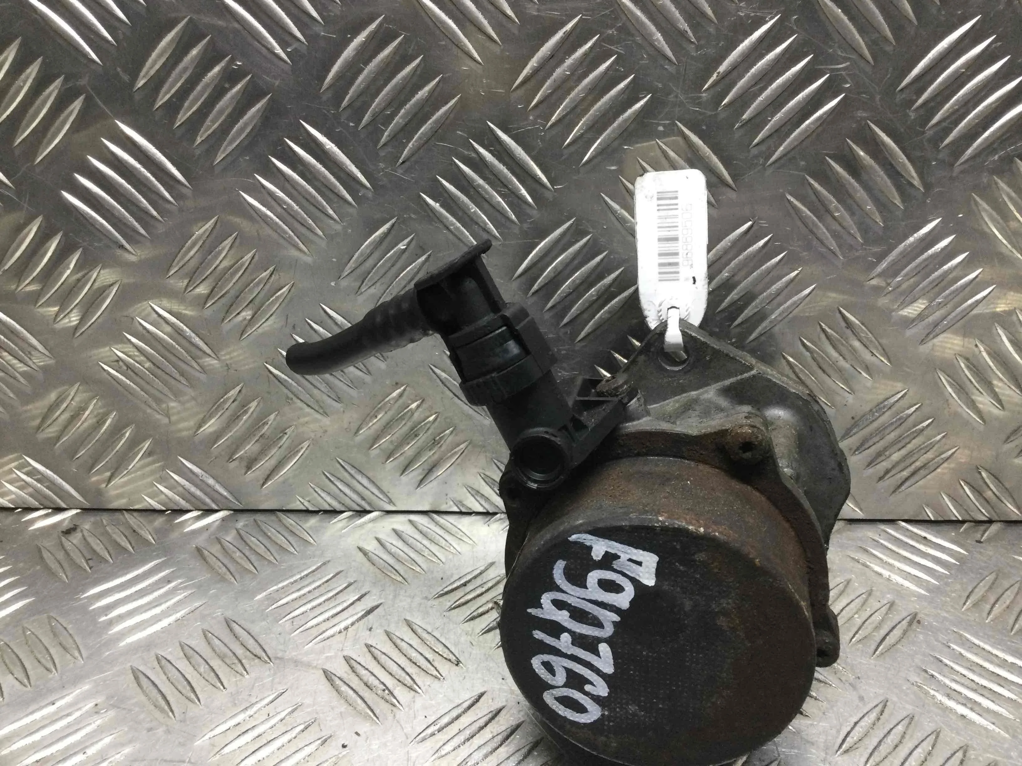 Насос вакуумный Renault Trafic 2 поколение (2001-2006) дизель 1.9 DCI Механика Микроавтобус