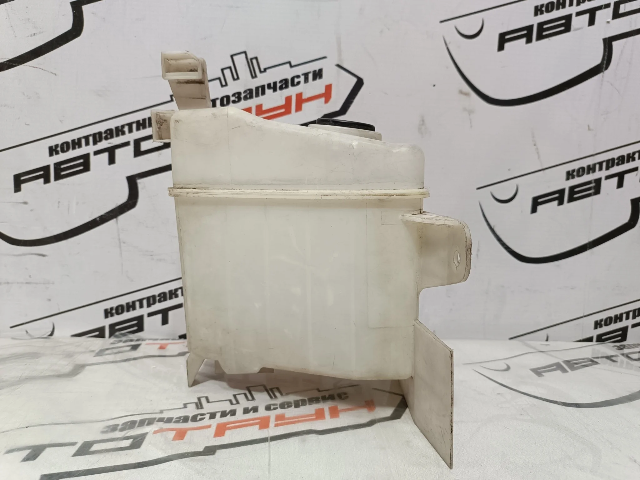 БАЧОК ОМЫВАТЕЛЯ TOYOTA AVENSIS VERSO IPSUM NOAH PICNIC VOXY ACM21W ACM26W AZR60G AZR65G ZRR70G ZRR70W ZRR75G ZRR75W МАЛЫЙ 8531544060