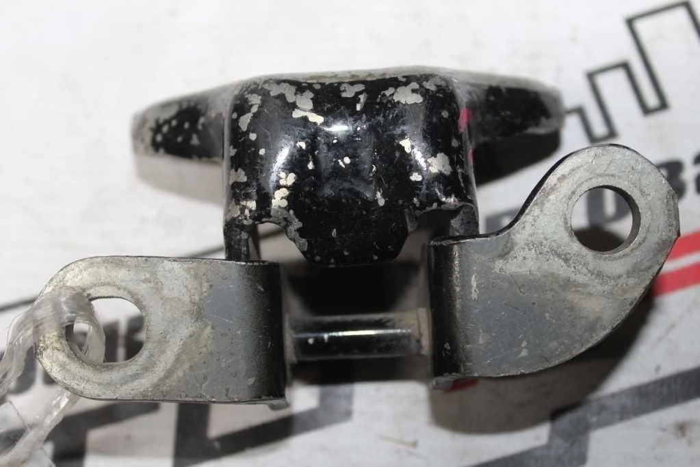 ПЕТЛЯ ДВЕРИ TOYOTA LEXUS DAIHATSU ... WILL CYPHA WISH XA YARIS ACA30 ACA31W ACA36W ACA38 ACV40 ACV40N... ZZT241W ZZT245 ZZT250 ZZT251 ЗАДНИЕ ПРАВЫЕ ВЕРХНИЕ 6875005020