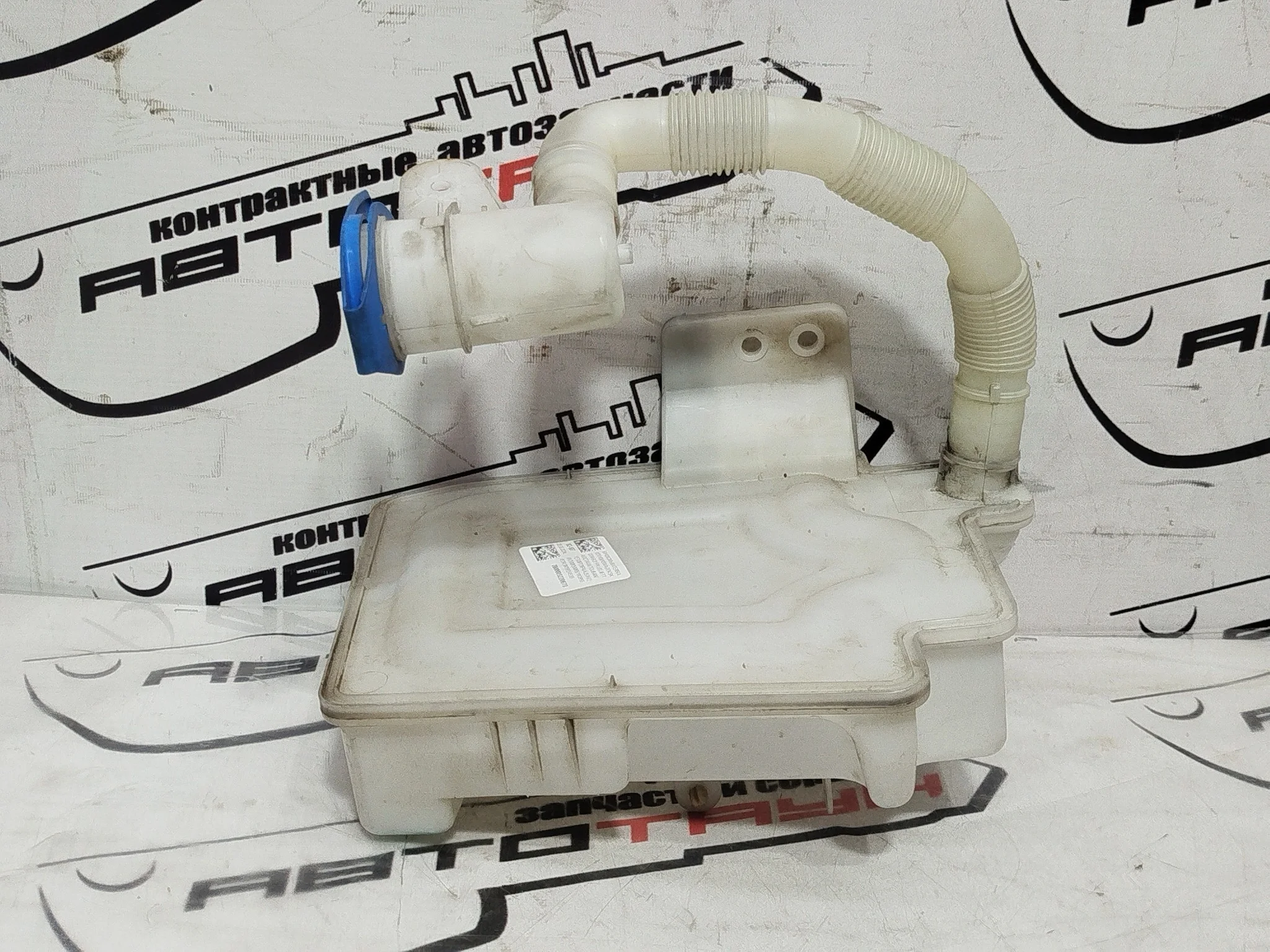 БАЧОК ОМЫВАТЕЛЯ AUDI VOLKSWAGEN SKODA ... GOLF GOLF PLUS JETTA OCTAVIA SCIROCCO SUPERB TOURAN YETI ... 8P1 8P7 8PA AJ5 AV2 AV3 MK5 MK6 5.5L 1K0955453R