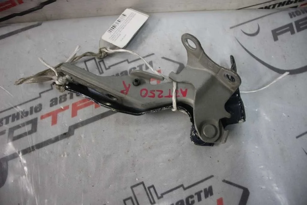 КРОНШТЕЙН КАПОТА TOYOTA AVENSIS ... ADT251 AZT250 AZT250W AZT251 AZT251W AZT255 AZT255W CDT250 ZZT250 ZZT251 ЛЕВЫЙ ПРАВЫЙ КОМПЛЕКТ 2 ШТ. 5341005060 5342005060