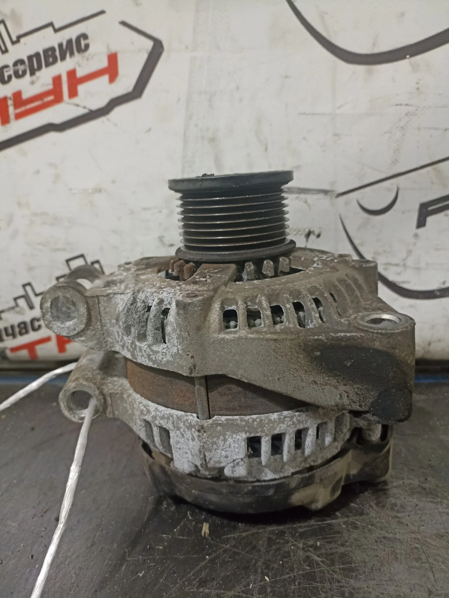 ГЕНЕРАТОР LAND ROVER 276DT DISCOVERY RANGE ROVER SPORT L319 L320 YLE500200 150A