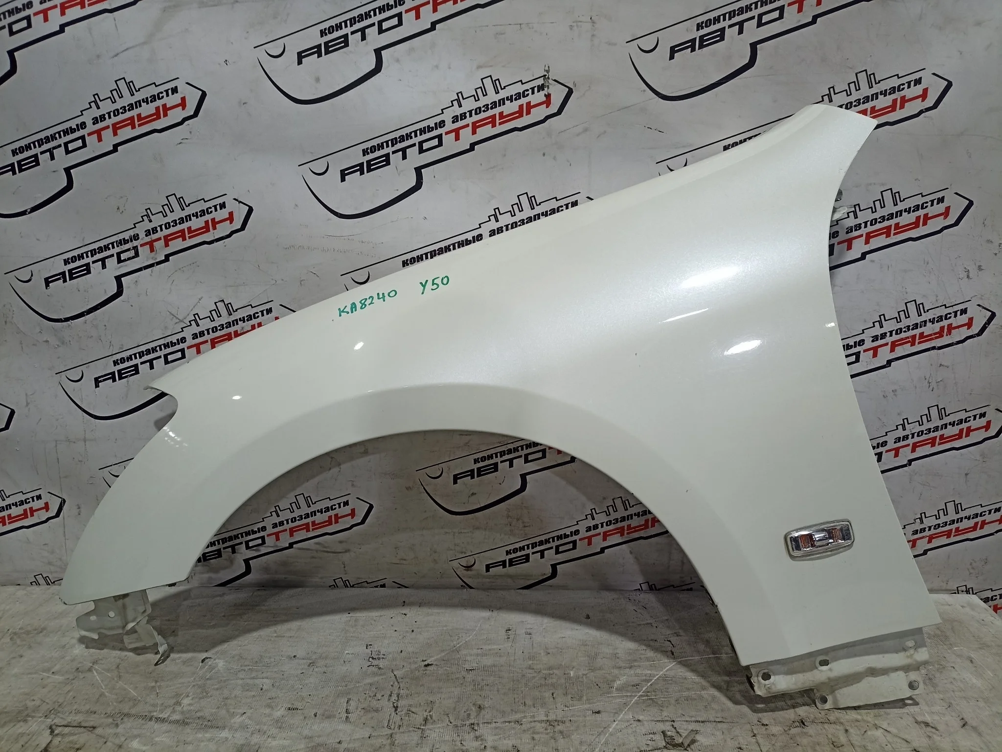 КРЫЛО NISSAN FUGA GY50 PNY50 PY50 Y50 63101EG030 ПЕРЕДНЕЕ ЛЕВОЕ 1 МОДЕЛЬ белый, QX1 KA8240