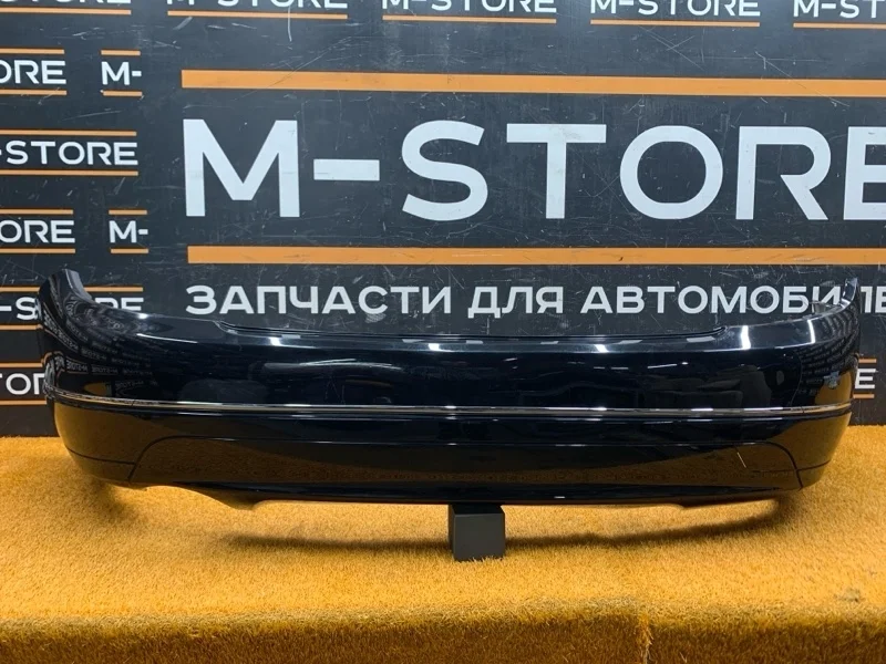 Бампер Mercedes-Benz -Class 2010 W204