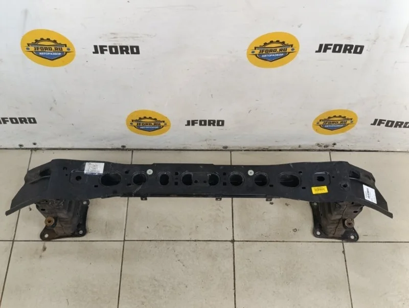 Усилитель бампера Ford Focus 3 2011 BM