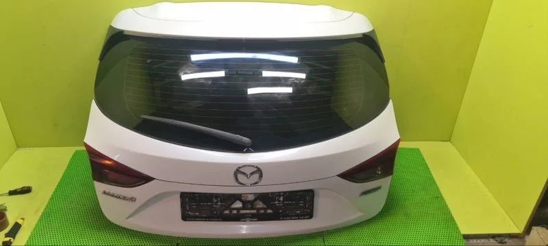 Дверь багажника Mazda Mazda3 2015 BM
