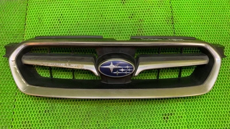 Решетка радиатора Subaru Outback B13