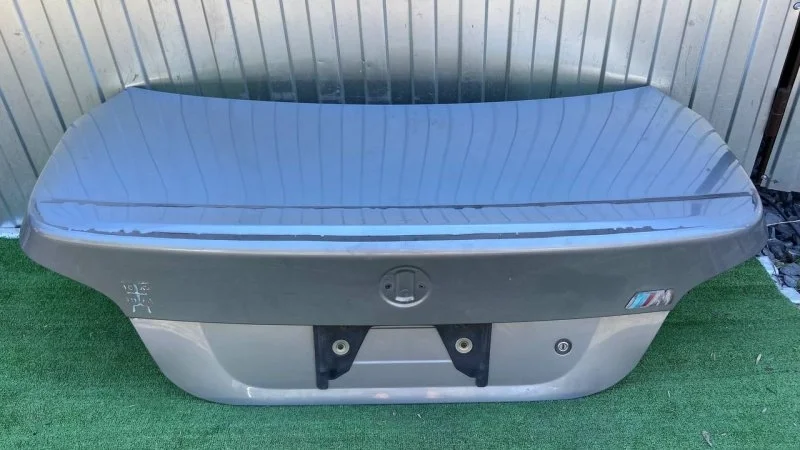 Крышка багажника BMW 5 2005 E60