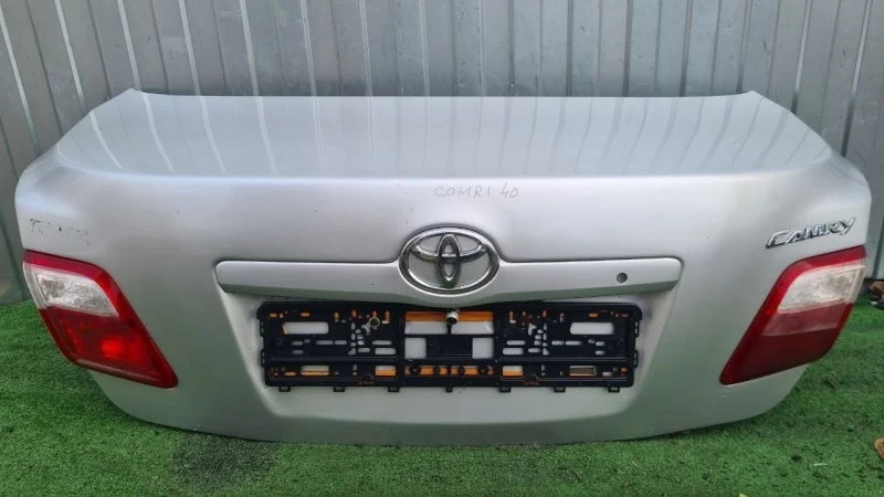 Крышка багажника Toyota Camry 2008 V40