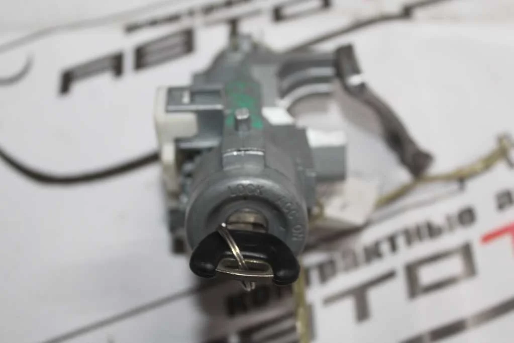 ЗАМОК ЗАЖИГАНИЯ MAZDA CAPELLA DEMIO FAMILIA BJ3P BJ5P BJ5W BJ8W... GF8P GFEP GFER GFFP GW5R GW8W GWER GWEW GWFW GGYB76290 SL31 С КЛЮЧОМ 6*2 КОНТАКТОВ