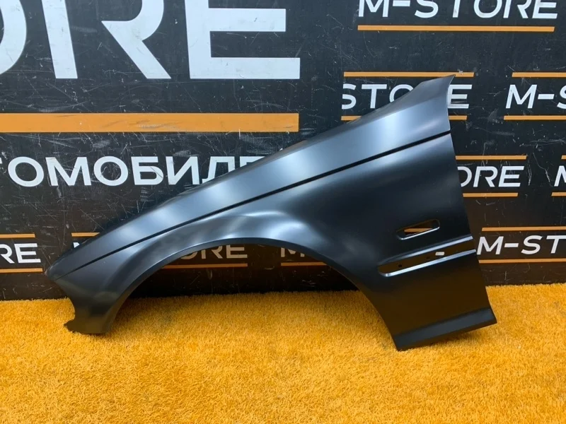 Крыло BMW 3-Series E46