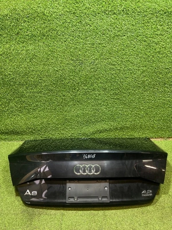 Крышка багажника Audi A8 2011 D4