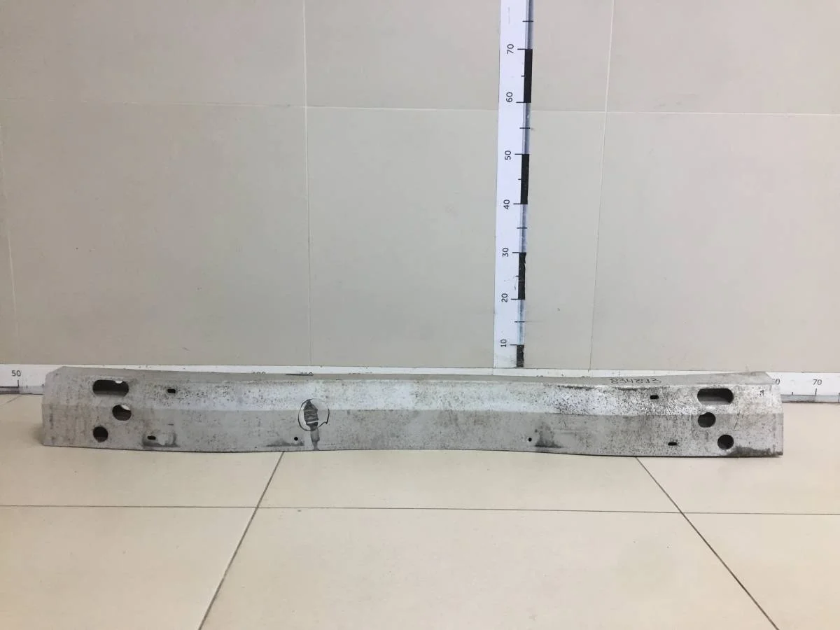 Усилитель переднего бампера Lexus RX 300/330/350/400h XU30 2003-2009