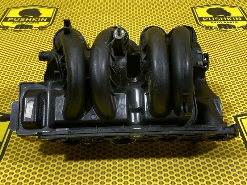 Коллектор впускной Renault Logan L52 K7M 812 2018