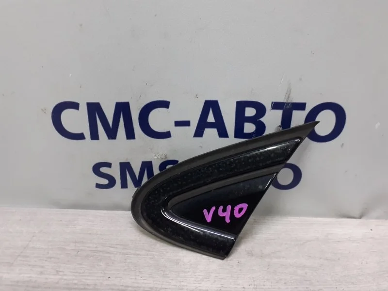 Накладка Volvo V40 Cross Country 31416471 V40 CROSS COUNTRY, левая