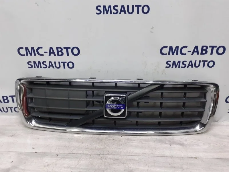 Решетка радиатора Volvo S80 30698795 С80 2.5