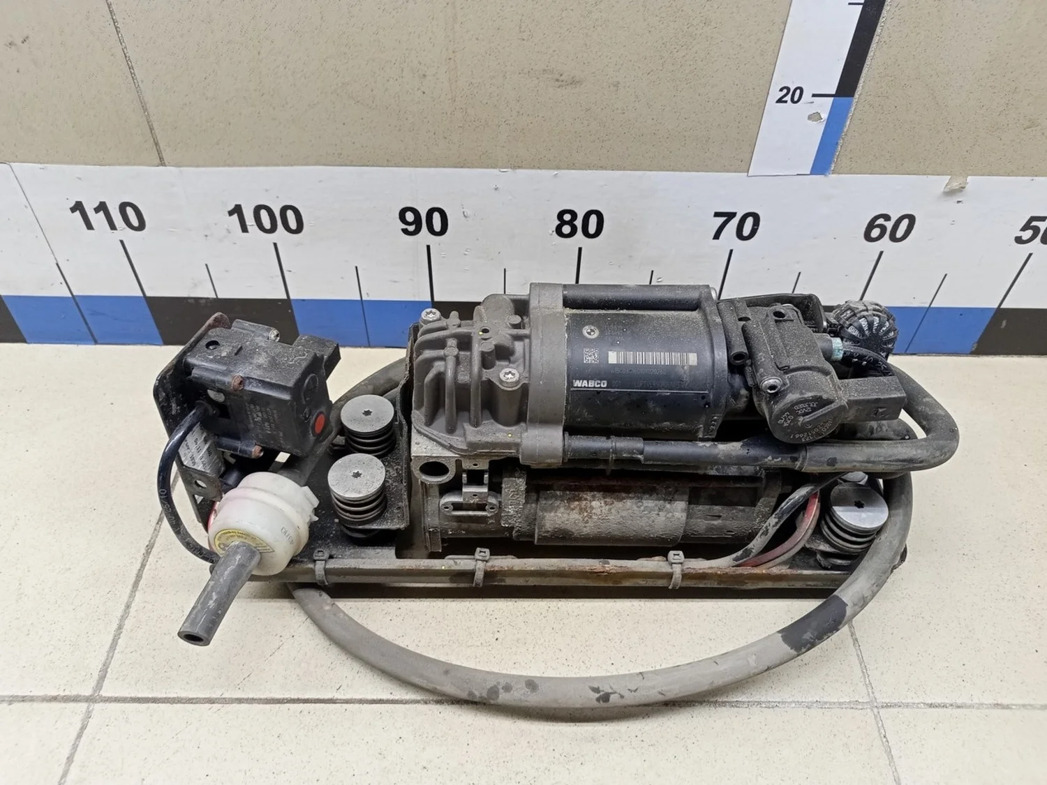 Насос регулировки подвески 5-serie GT F07 2009-2016