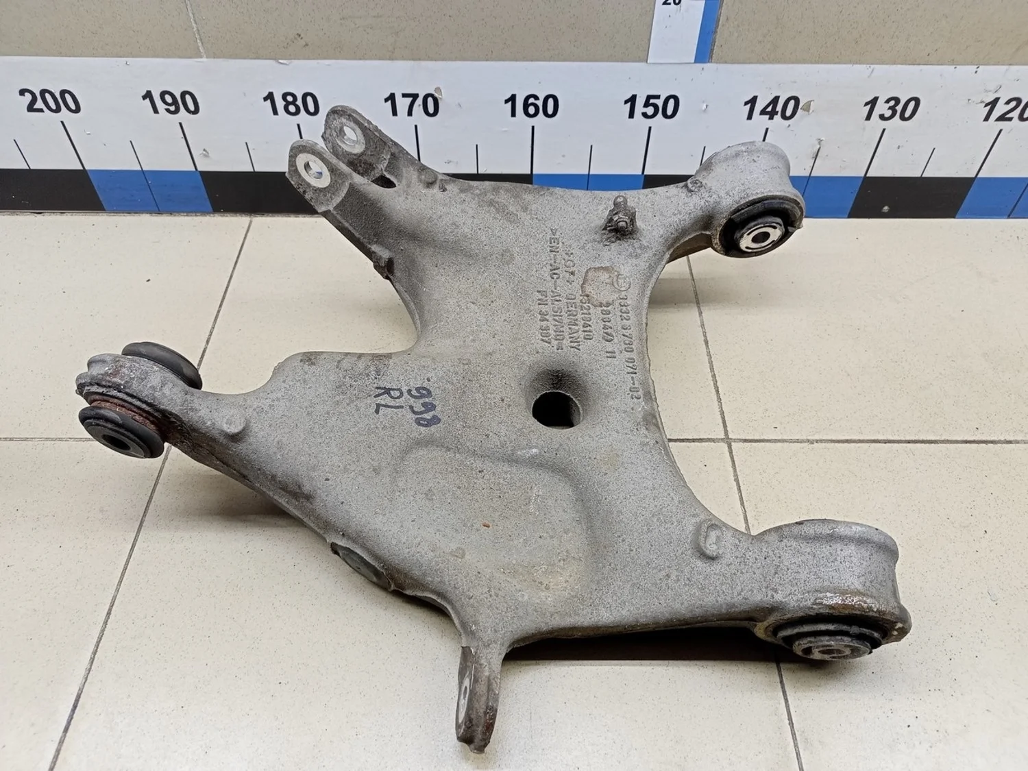 Рычаг задний нижний левый 5-серия F10/F11 2009>